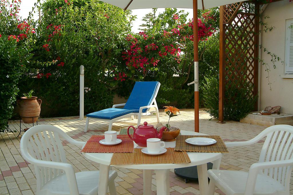 Sunbay Apartments Pyla Buitenkant foto