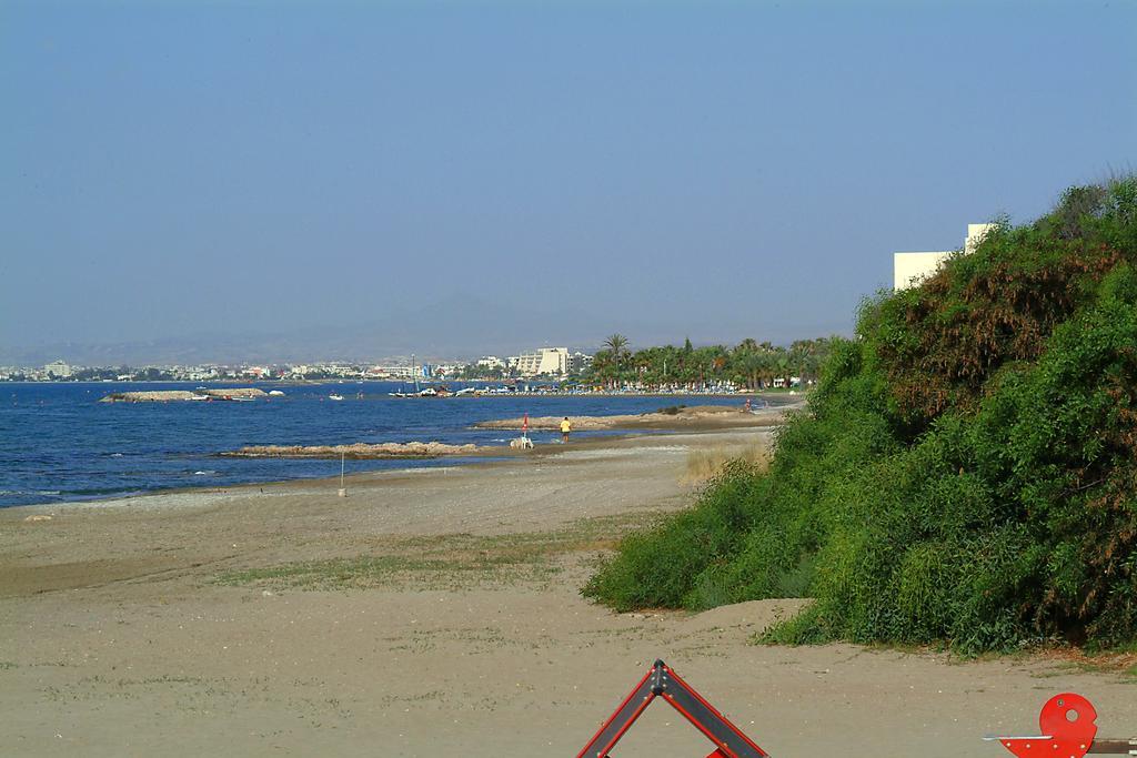 Sunbay Apartments Pyla Buitenkant foto